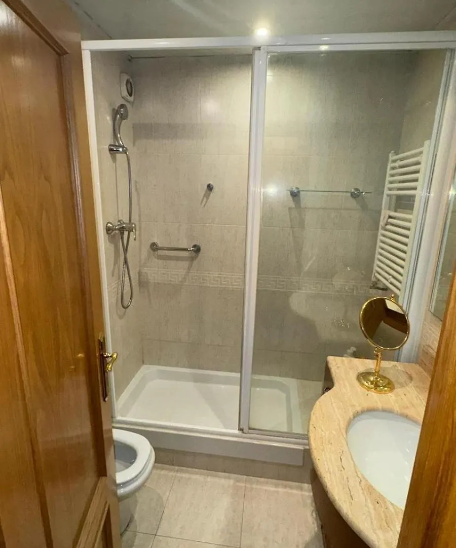Hostal Albergue Bruc 3 Barcelona